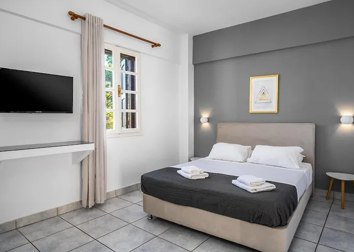 Cleomenes Old Town * Rhodes City